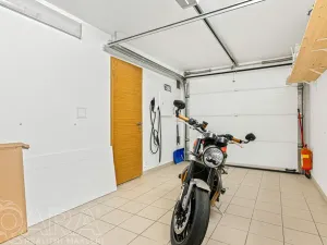 Prodej rodinného domu, Roztoky, Zvoncová, 153 m2