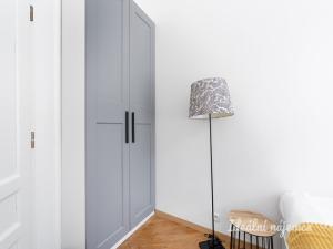 Pronájem bytu 2+kk, Praha - Nové Město, Truhlářská, 33 m2
