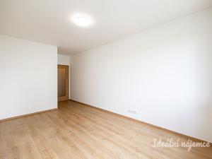 Pronájem bytu 2+kk, Praha - Vysočany, Ocelářská, 56 m2
