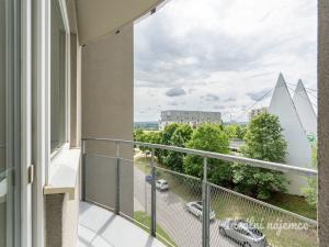 Pronájem bytu 2+kk, Praha - Černý Most, Ocelkova, 65 m2