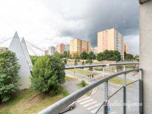Pronájem bytu 2+kk, Praha - Černý Most, Ocelkova, 65 m2