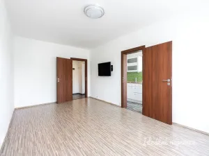 Pronájem bytu 2+1, Praha - Braník, Údolní, 59 m2