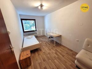 Pronájem bytu 1+kk, Opava, Gagarinova, 12 m2