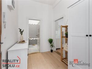 Prodej bytu 2+kk, Praha - Michle, Michelská, 57 m2