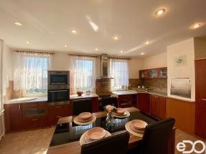 Pronájem bytu 3+kk, Mladá Boleslav, 17. listopadu, 70 m2