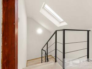 Prodej bytu 3+kk, Byšice, B. Němcové, 122 m2