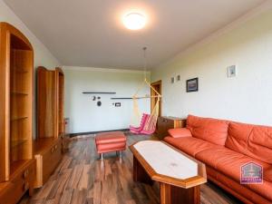 Prodej bytu 3+1, Stříbro, Na Vinici, 90 m2