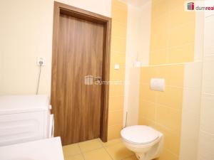Pronájem bytu 1+kk, Karlovy Vary - Doubí, Spálená, 35 m2
