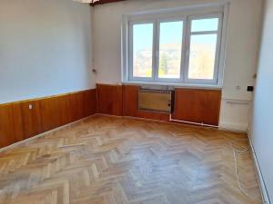 Pronájem bytu 1+1, Praha - Podolí, Podolská, 40 m2