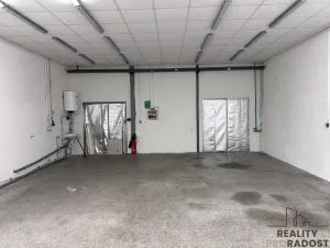 Pronájem skladu, Adamov, 75 m2