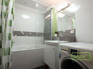 Pronájem bytu 3+kk, Brno - Královo Pole, Mojmírovo náměstí, 63 m2