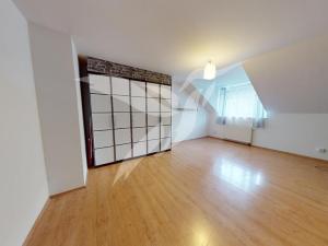 Prodej bytu 2+kk, Plzeň, Karlova, 51 m2