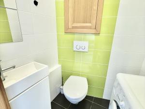 Pronájem bytu 1+kk, Praha - Stodůlky, V hůrkách, 45 m2
