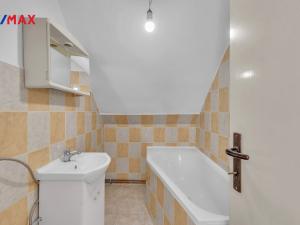 Prodej rodinného domu, Městec Králové, Na Bánské, 151 m2