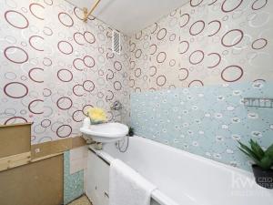 Prodej bytu 2+1, Plzeň, Luďka Pika, 62 m2