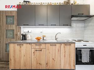 Pronájem bytu 1+1, Jindřichův Hradec, sídliště U Nádraží, 36 m2