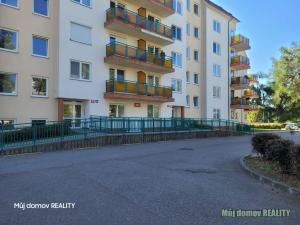 Pronájem bytu 1+kk, Praha - Lysolaje, Sídlištní, 27 m2