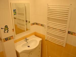 Prodej bytu 3+1, Teplice, Americká, 70 m2