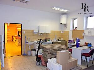 Prodej obchodního prostoru, Slatinice, 550 m2