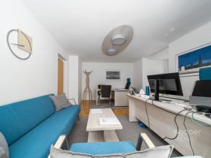 Pronájem kanceláře, Praha - Bubeneč, Na Zátorce, 15 m2
