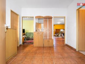 Pronájem obchodního prostoru, Domažlice - Dolejší Předměstí, Husova třída, 600 m2