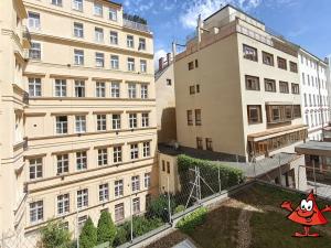 Pronájem bytu 2+kk, Praha - Nové Město, Štěpánská, 71 m2