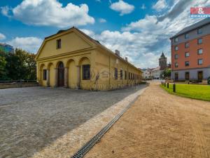 Pronájem obchodního prostoru, Plzeň - Východní Předměstí, sady 5. května, 330 m2