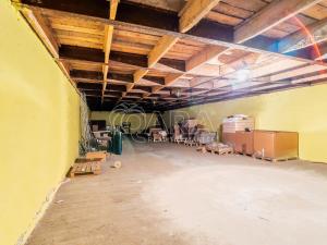 Prodej komerční nemovitosti, Liteň, 3293 m2