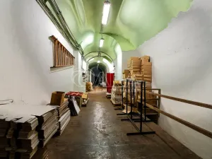 Prodej komerční nemovitosti, Liteň, 3293 m2