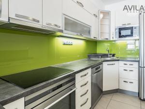 Pronájem bytu 6+kk a větší, Benešov, Dukelská, 140 m2