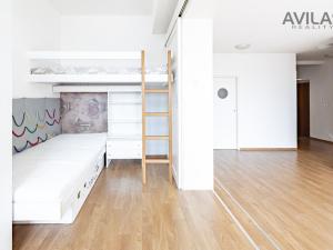 Pronájem bytu 6+kk a větší, Benešov, Dukelská, 140 m2