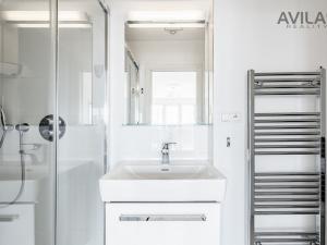 Pronájem bytu 6+kk a větší, Benešov, Dukelská, 140 m2