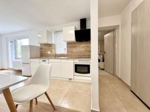 Pronájem bytu 3+kk, Kojetice, Ke kněžihorce, 57 m2