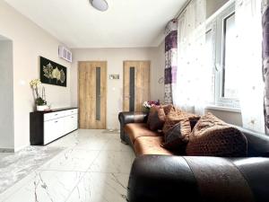Pronájem bytu 4+1, Kojetice, Ke kněžihorce, 102 m2