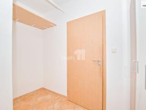 Prodej bytu 2+kk, Liberec - Liberec XXIII-Doubí, Dubice, 52 m2