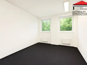 Pronájem kanceláře, Brno, Kroftova, 81 m2