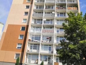 Pronájem bytu 2+1, Chomutov, Bezručova, 53 m2