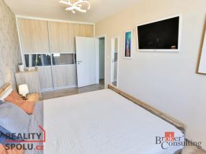 Prodej bytu 3+kk, Kladno - Kročehlavy, Jaroslava Holečka, 71 m2