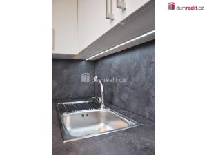 Pronájem bytu 2+kk, Praha - Dolní Chabry, K Beranovu, 52 m2