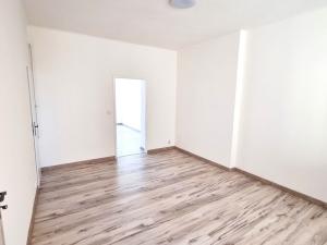 Prodej kanceláře, Kladno, T. G. Masaryka, 42 m2