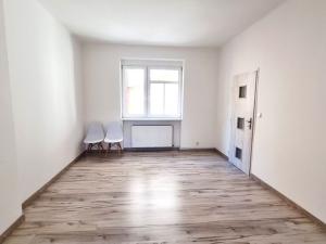 Prodej kanceláře, Kladno, T. G. Masaryka, 42 m2