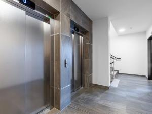 Pronájem bytu 1+kk, Praha - Třebonice, U Radosti, 30 m2