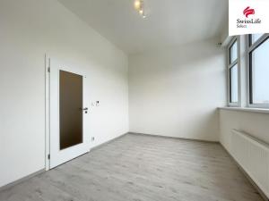 Pronájem bytu 2+1, Praha - Libeň, Střížkovská, 52 m2