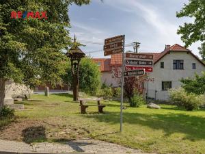 Prodej pozemku pro bydlení, Babice, Na Hujaru, 412 m2