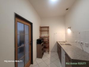 Pronájem bytu 1+1, Praha - Smíchov, U Santošky, 45 m2