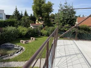 Pronájem bytu 4+1, Praha - Nebušice, K vinicím, 85 m2