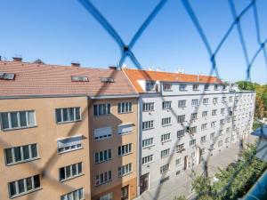 Pronájem bytu 2+kk, Praha - Žižkov, Sudoměřská, 70 m2