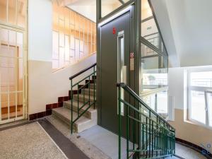 Pronájem bytu 2+kk, Praha - Žižkov, Sudoměřská, 70 m2
