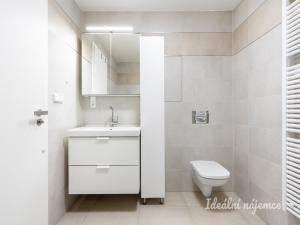 Pronájem bytu 2+kk, Praha - Modřany, Písková, 57 m2