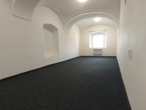 Pronájem kanceláře, Frýdek-Místek, náměstí Svobody, 78 m2
